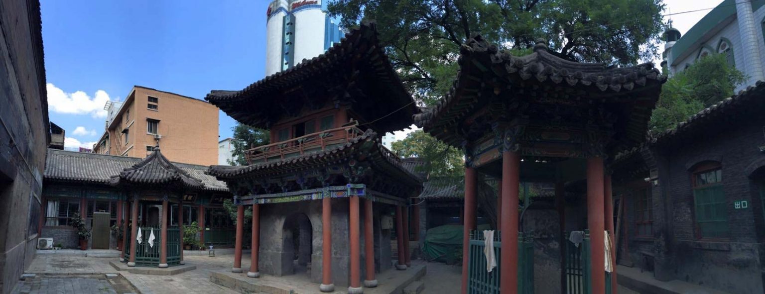 Taiyuen Cami Dış Kısmı ve Minaresi Nazmi Emin